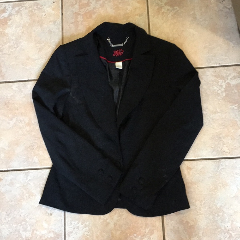 White/black womens size 4 blazer